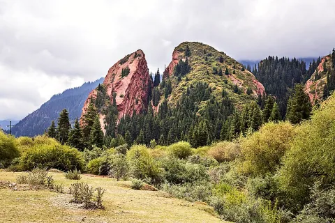 Karakol und Dscheti-Ögüz-Schlucht